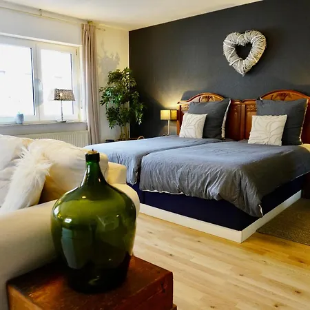 Korbmacher - Auszeit In Der Pfalz * Heuchelheim-Klingen